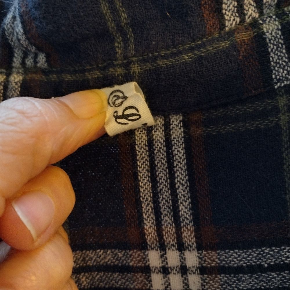 Plaid 1/4 button pullover top - Picture 6 of 8
